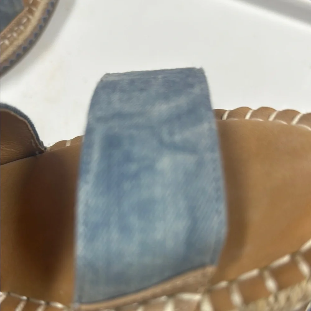 Crown Vintage Denim Blue and Tan Sandals with Studded Jeweled Straps Sz 9